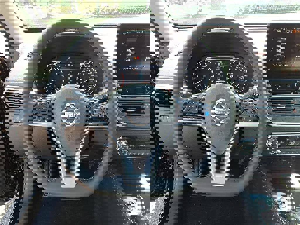 New 2025 Nissan Altima 2.5 SV w/ SV Premium Package image 11