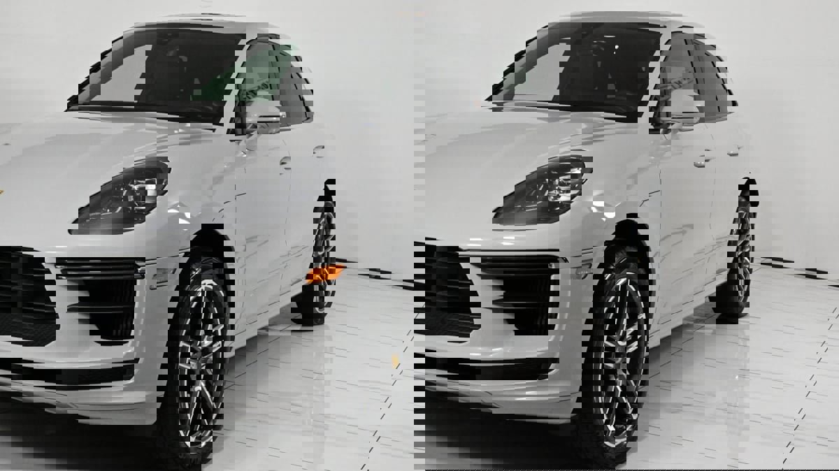 Used 2021 Porsche Macan Turbo w/ Premium Package Plus (PF0) image 47