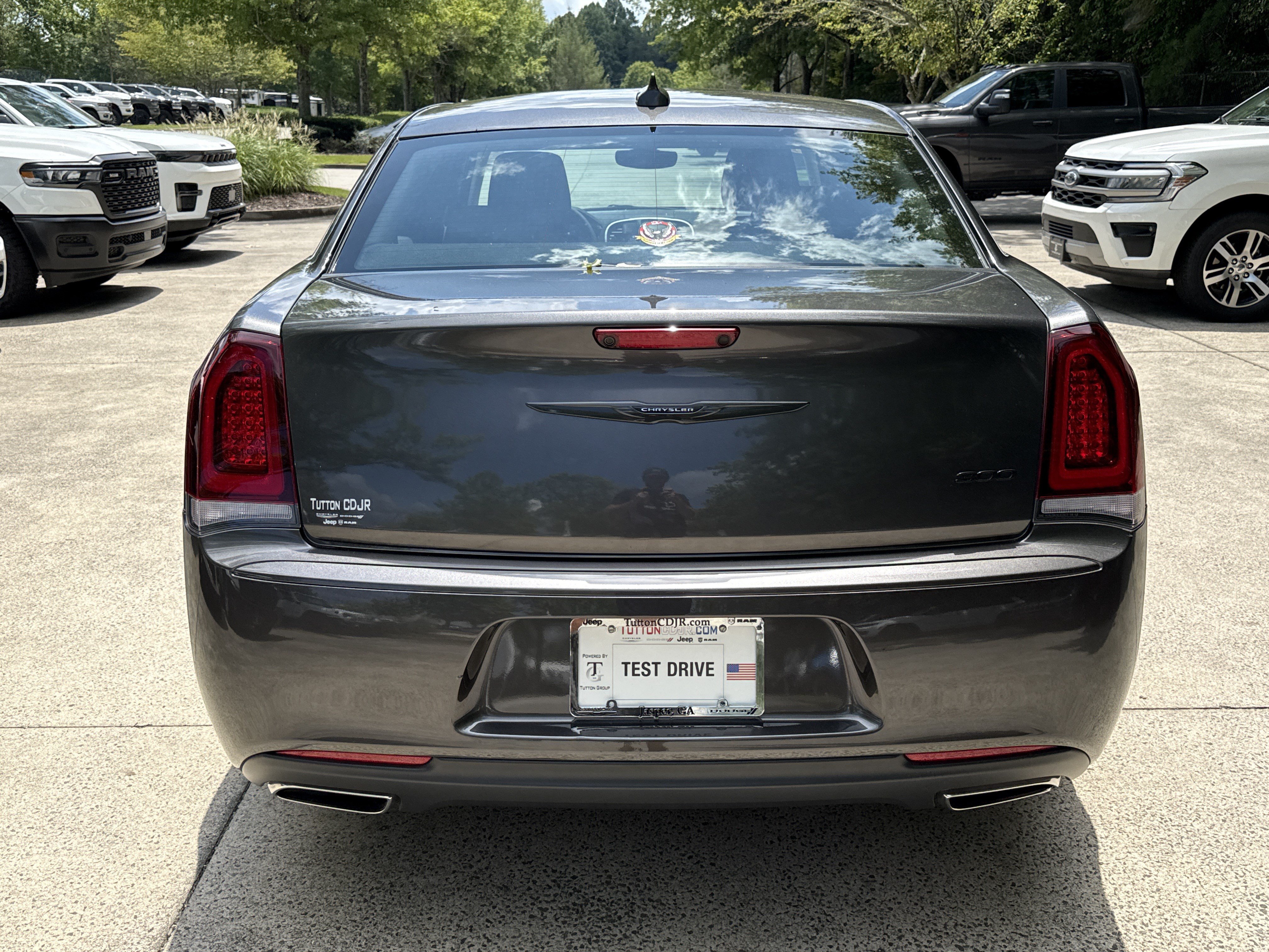 Used 2023 Chrysler 300 Touring w/ Sport Appearance Package RWD image 6