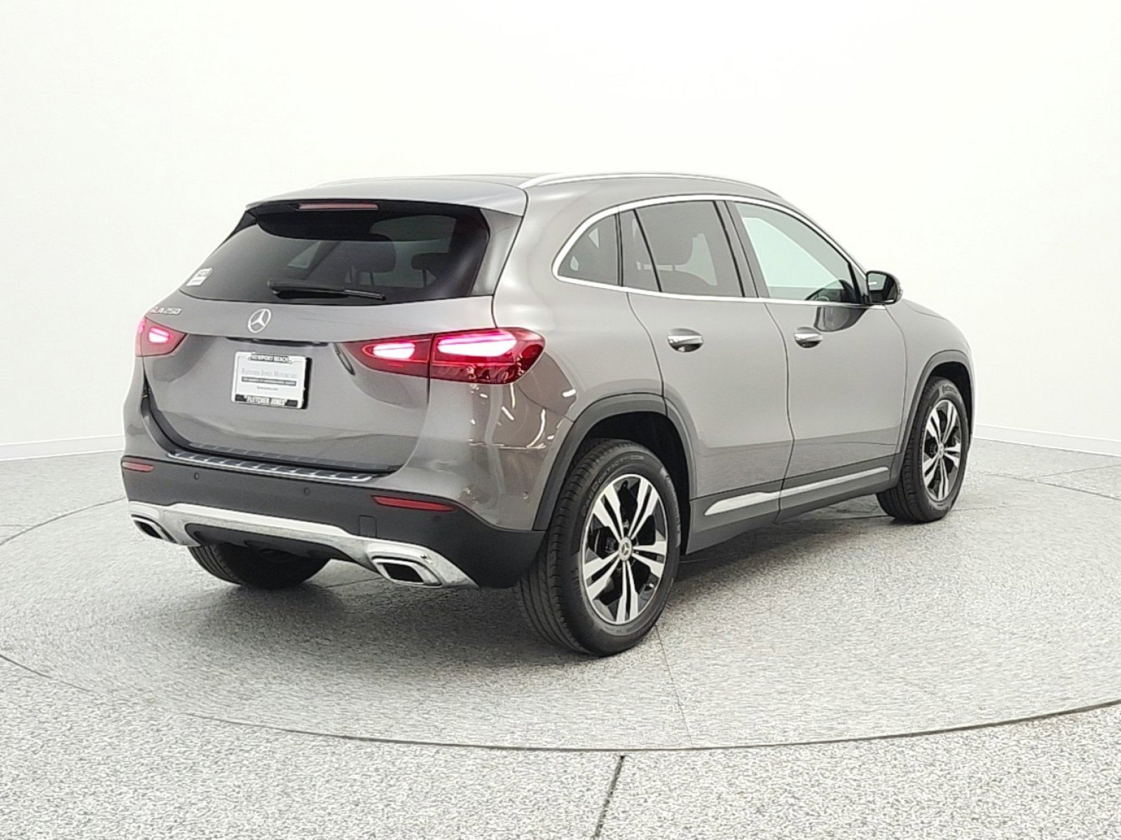 Used 2025 Mercedes-Benz GLA 250 image 5