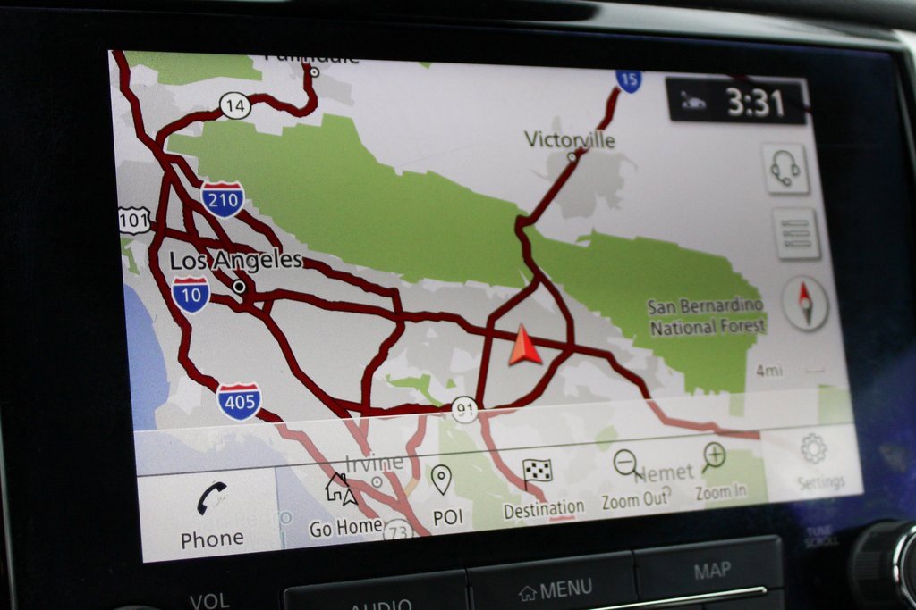 Used 2021 Nissan Titan SV w/ SV Convenience Package image 26