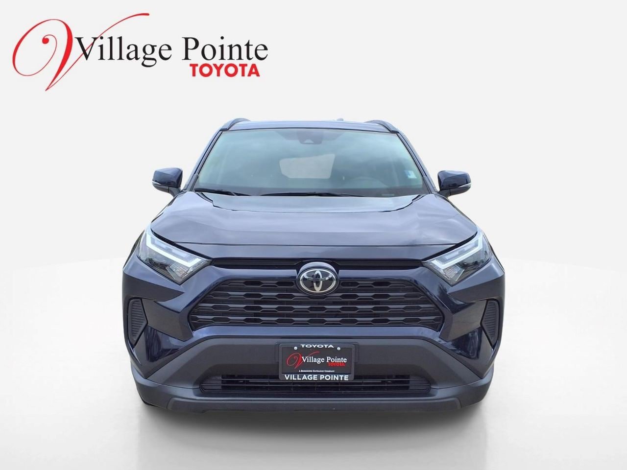 Used 2025 Toyota RAV4 XLE AWD/4WD image 9
