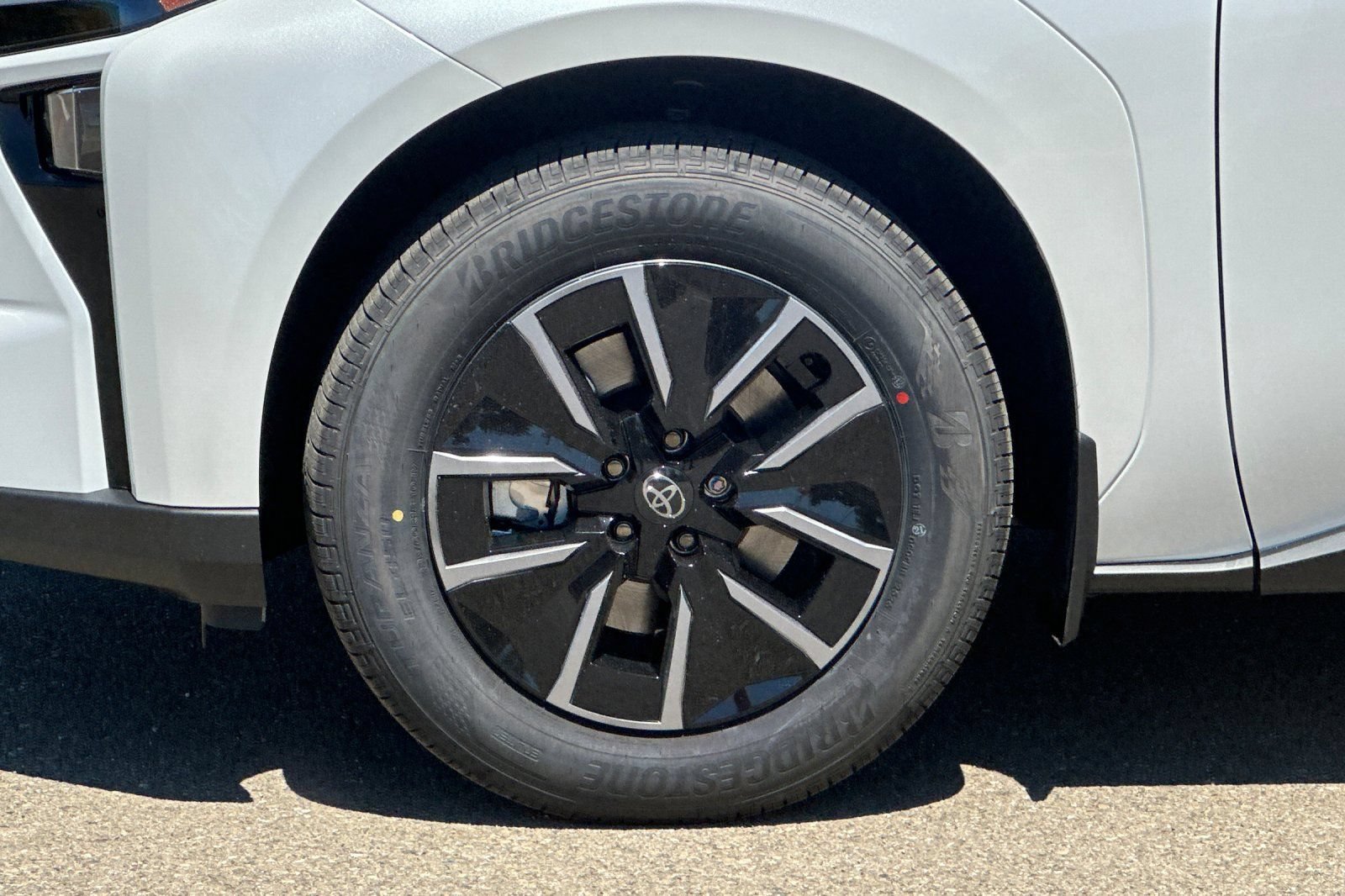 New 2026 Toyota bZ FWD image 34