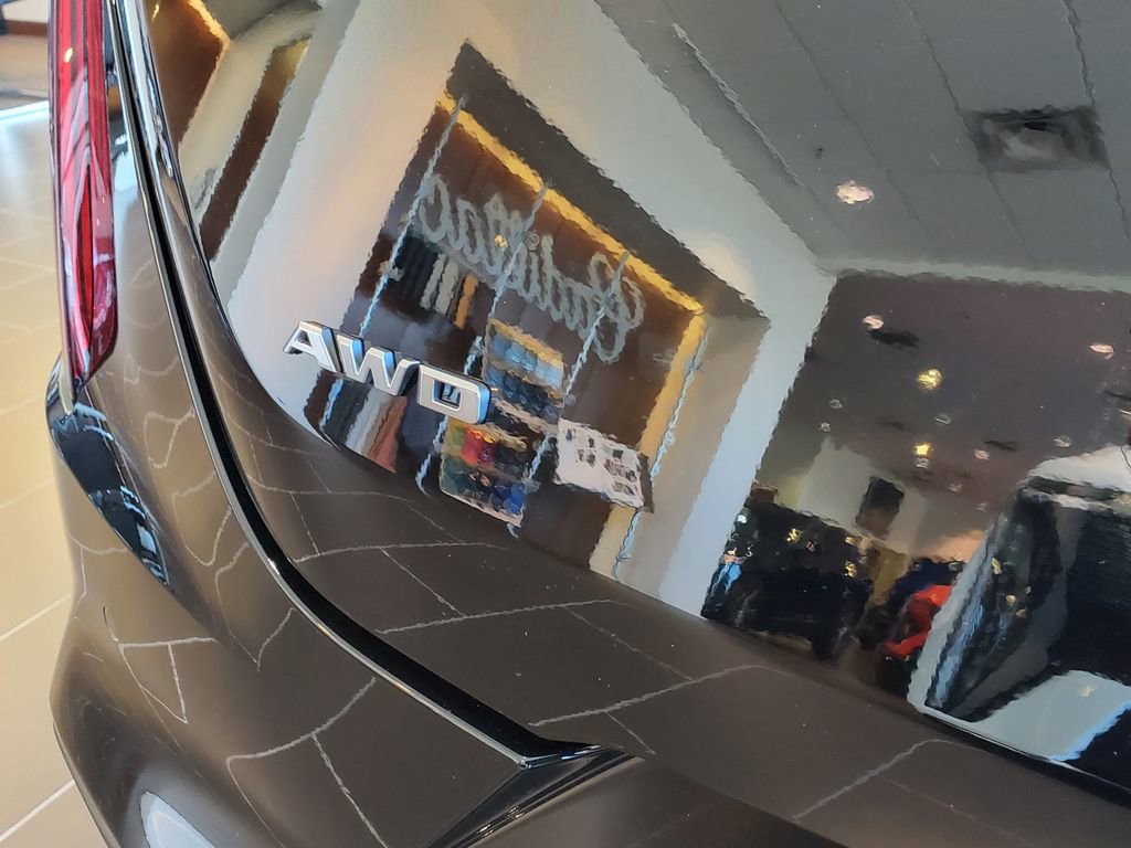 Used 2025 Cadillac CT4 Premium Luxury image 14