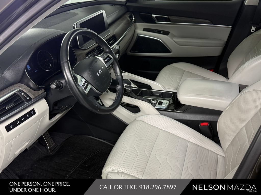 Used 2022 Kia Telluride SX w/ SX Prestige Package AWD/4WD image 17