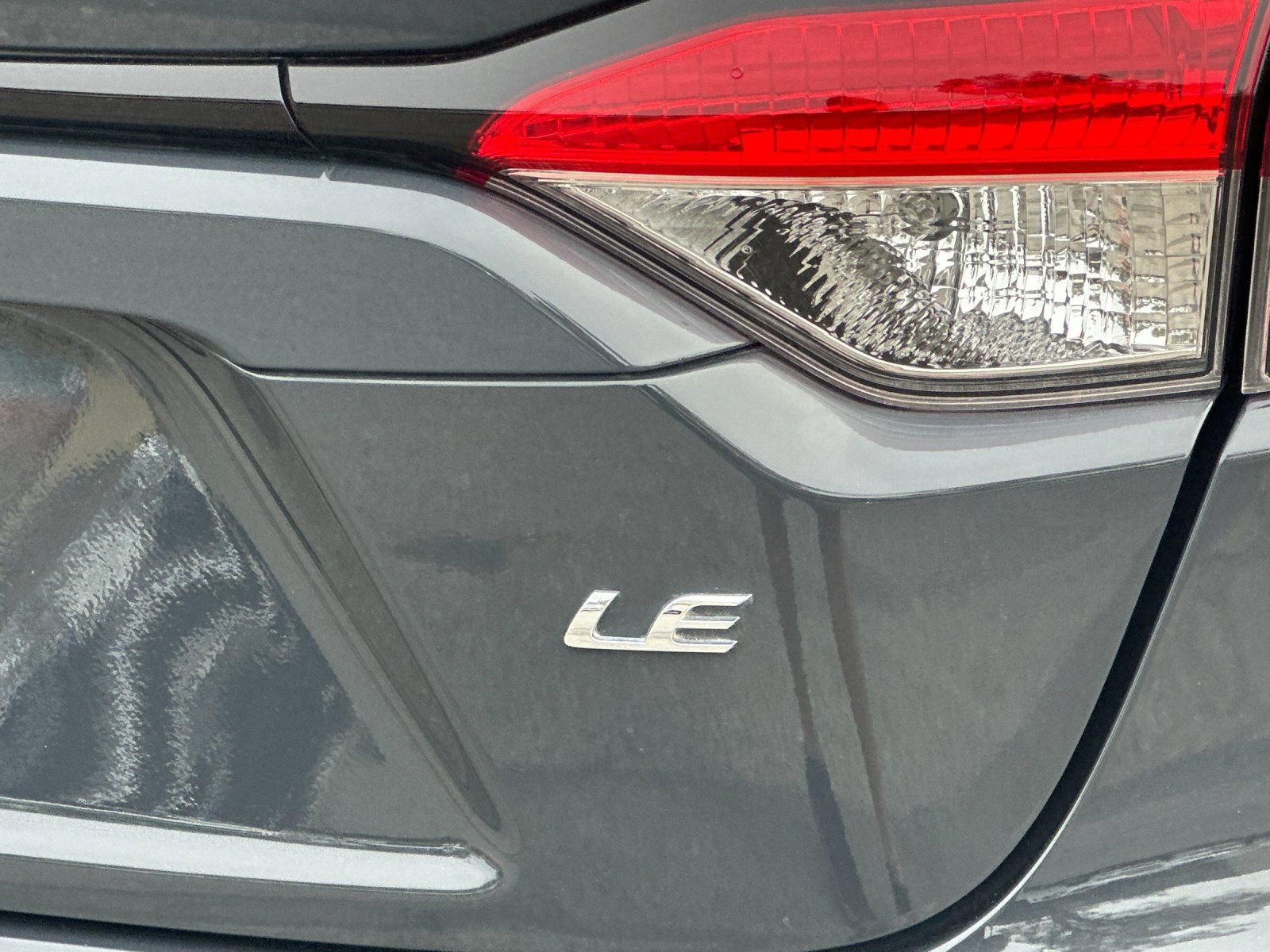 Used 2023 Toyota Corolla LE image 24