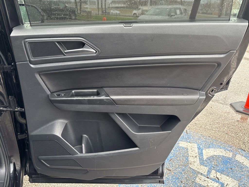 Used 2019 Volkswagen Atlas SEL R-Line image 46