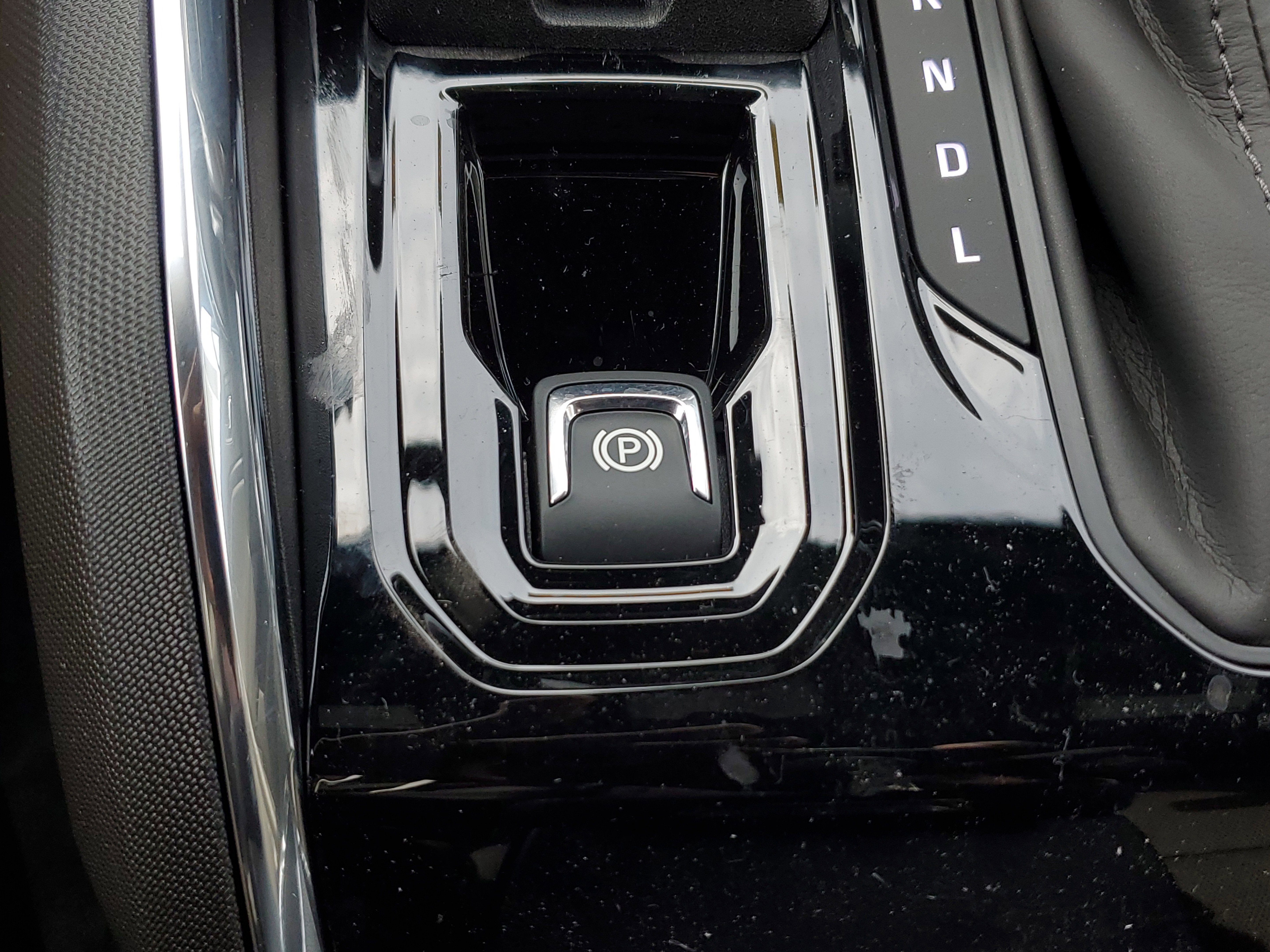 New 2025 GMC Canyon Elevation image 30