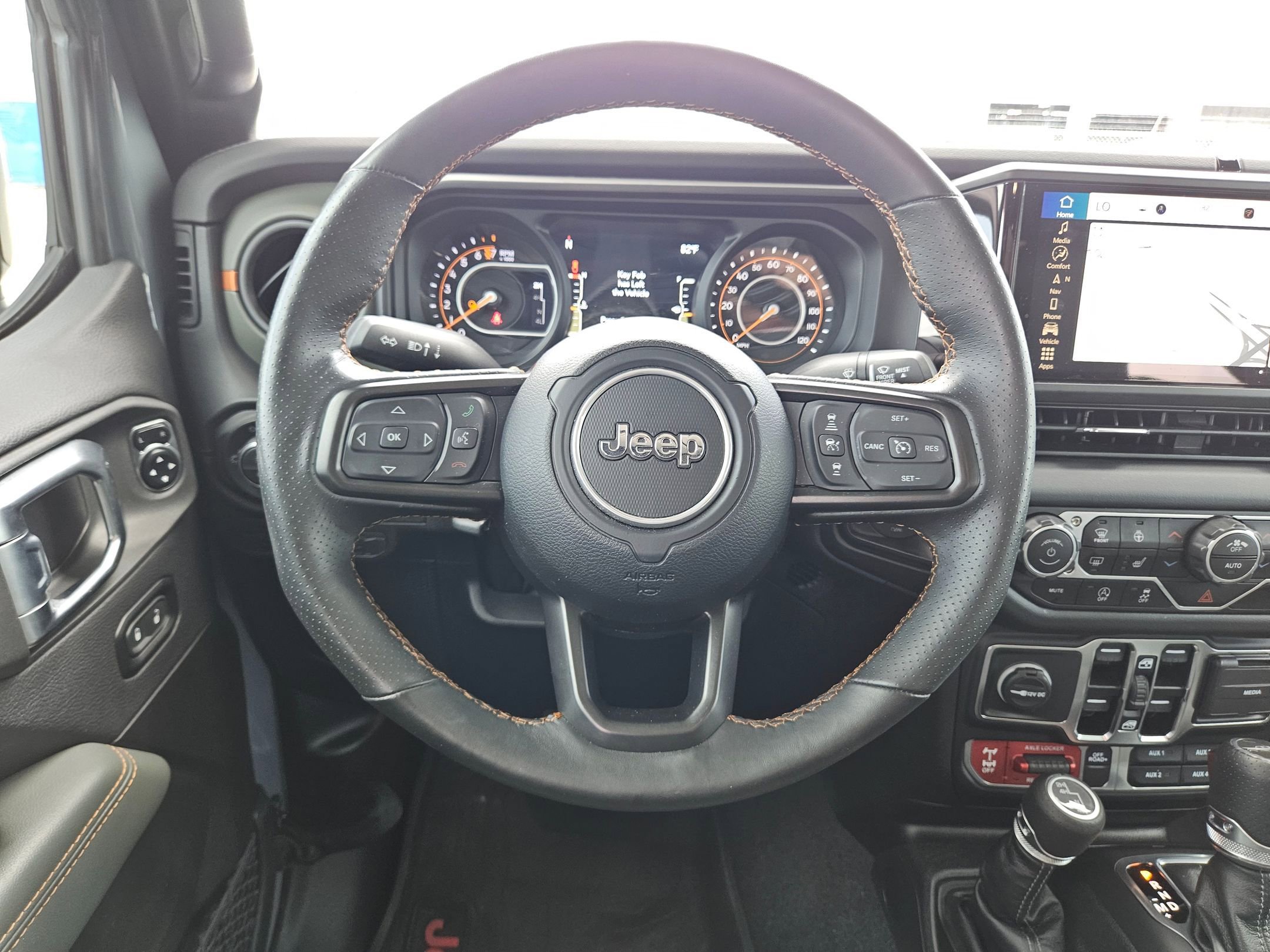 Certified 2024 Jeep Gladiator Mojave w/ Technology Group image 20