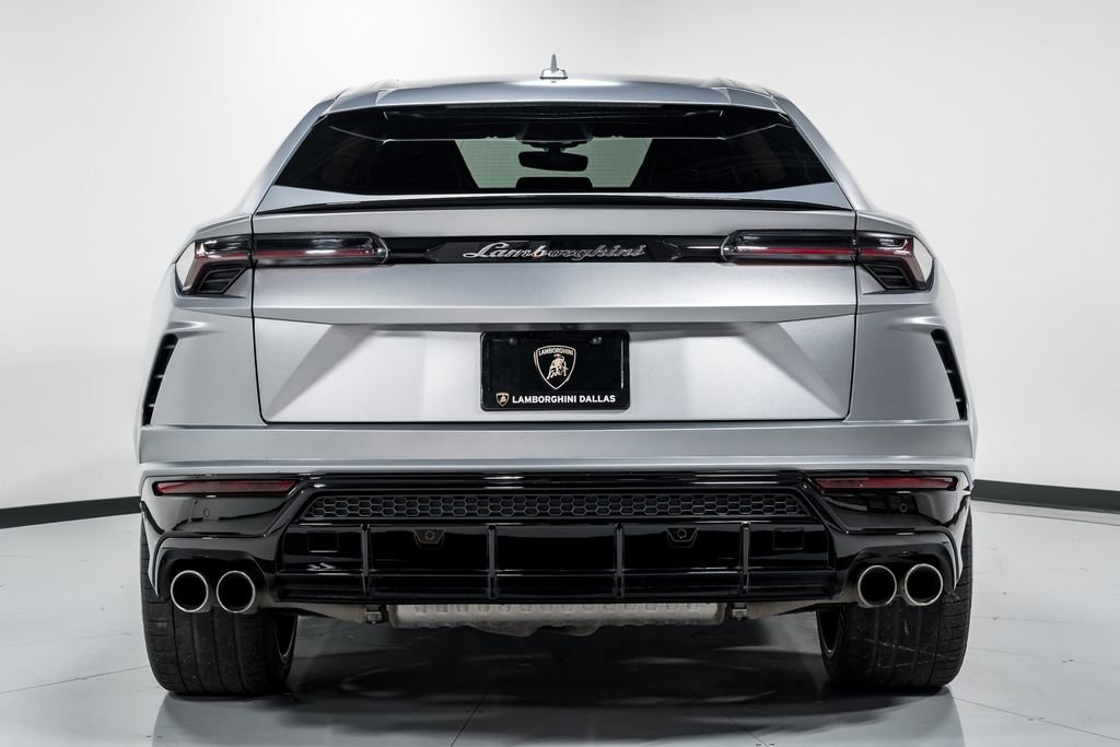 Used 2022 Lamborghini Urus AWD/4WD image 4