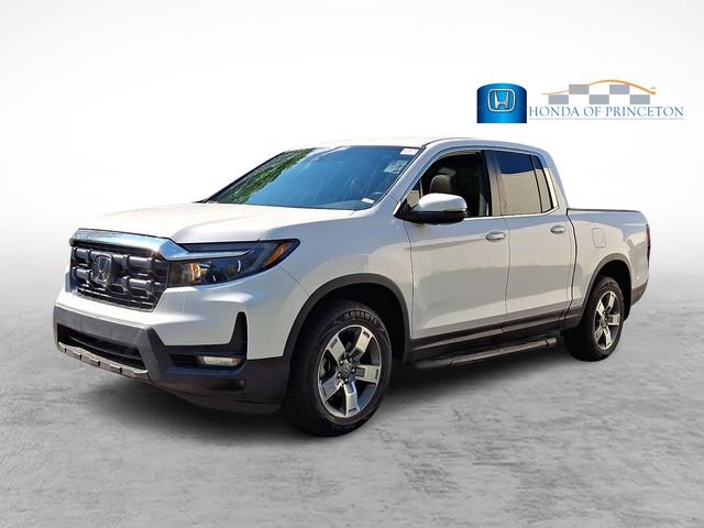 Certified 2025 Honda Ridgeline RTL image 3