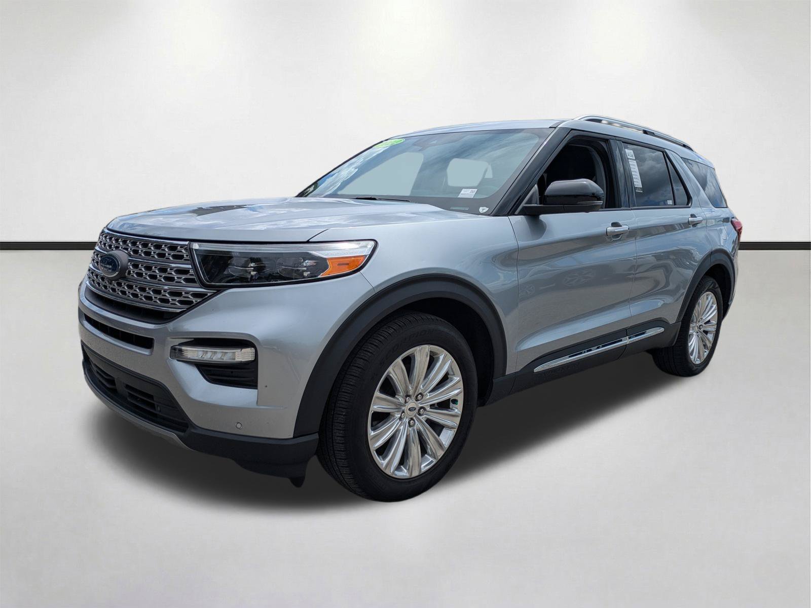 Used 2022 Ford Explorer Limited w/ Limited Technology Package RWD image 9