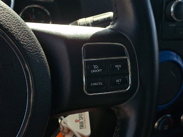 Used 2015 Jeep Wrangler Sport w/ Quick Order Package 24S AWD/4WD image 8