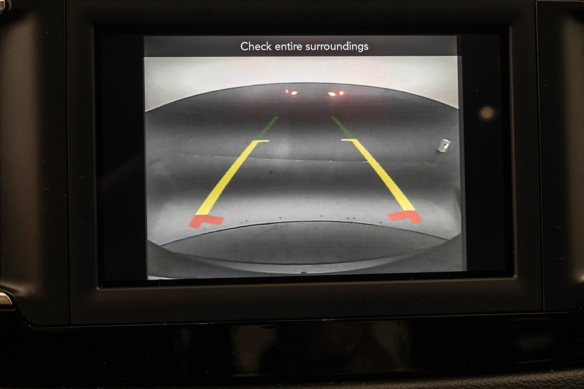 Used 2019 Chrysler Pacifica Touring Plus w/ Tire & Wheel Group image 26