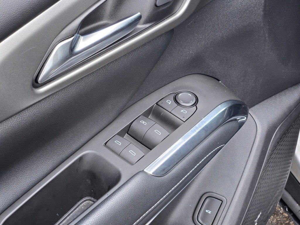 Certified 2024 Chevrolet Traverse LT w/ LPO, Floor Liner Package image 20