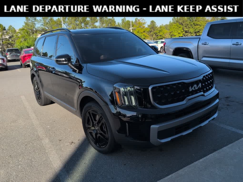 Used 2023 Kia Telluride EX X-Line AWD/4WD image 3