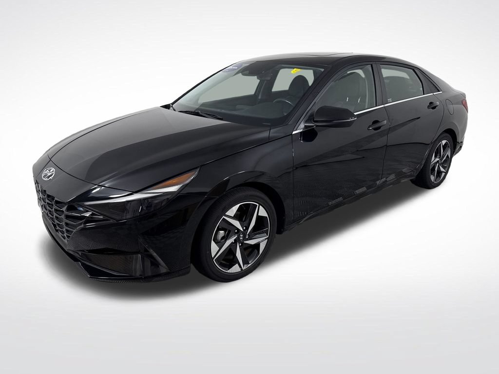 Used 2023 Hyundai Elantra Limited FWD image 9