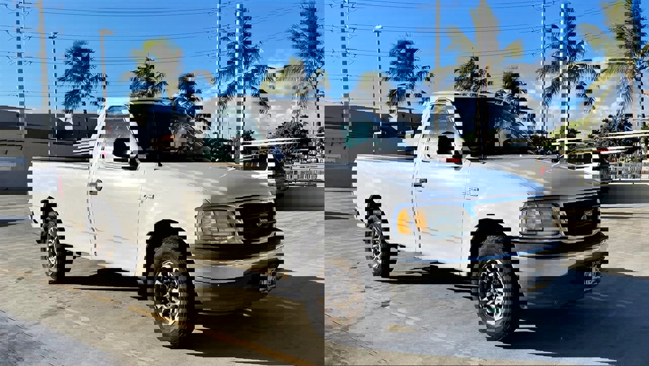 Used 2001 Ford F150 XL image 6