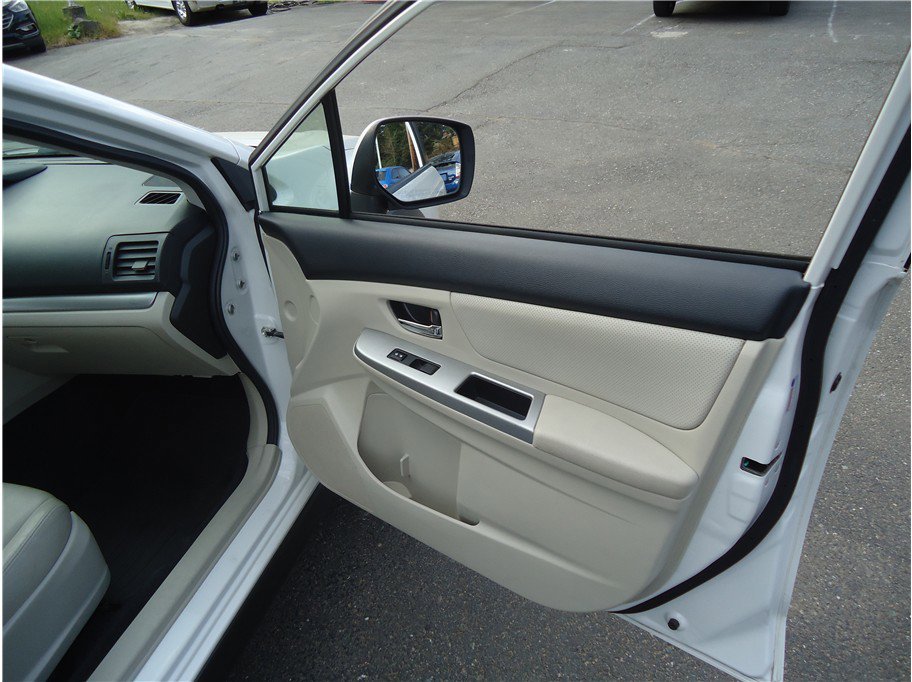 Used 2014 Subaru Crosstrek Touring w/ Popular Package #2 AWD/4WD image 26