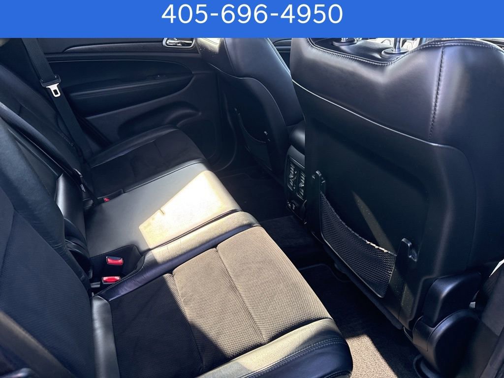 Used 2018 Jeep Grand Cherokee Altitude image 14