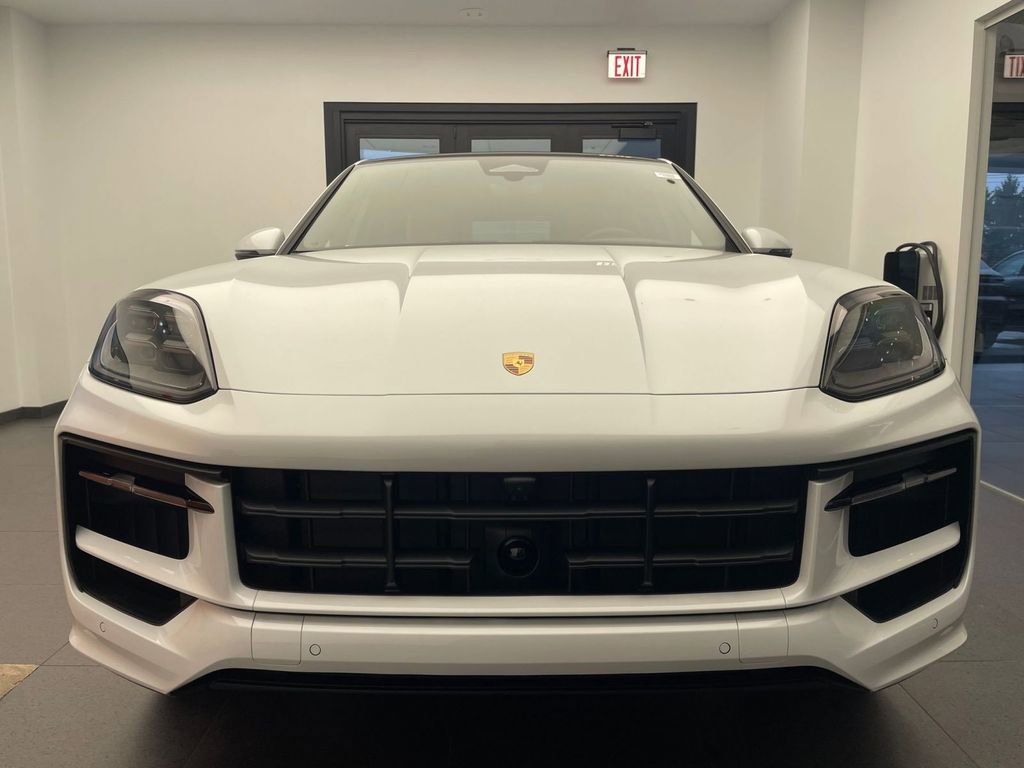 New 2026 Porsche Cayenne Coupe AWD/4WD image 24
