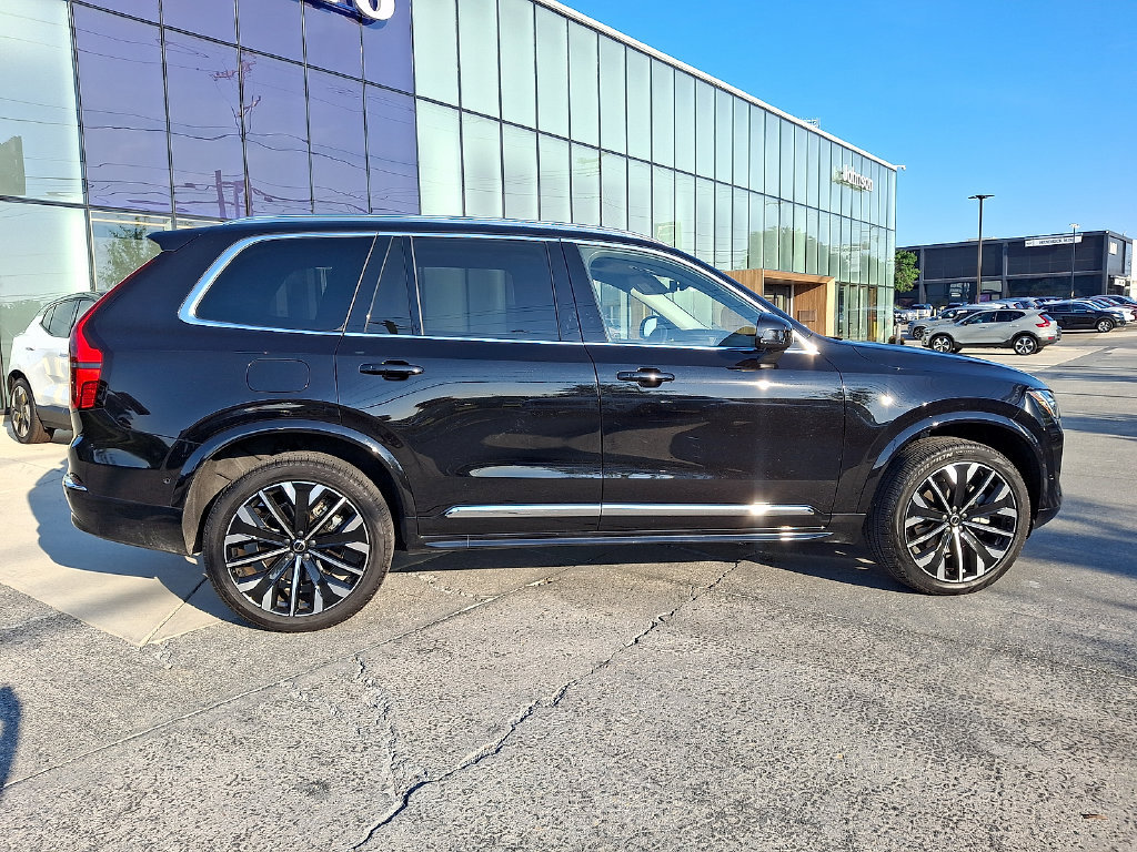 Certified 2026 Volvo XC90 B6 Plus AWD/4WD image 12