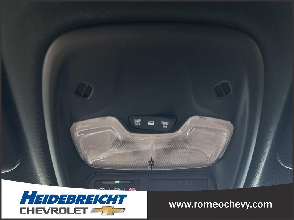Used 2023 Chevrolet Colorado LT w/ LT Convenience Package II AWD/4WD image 25
