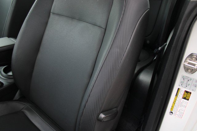 Used 2019 Volkswagen Beetle 2.0T SE w/ SE Premium Package FWD image 15