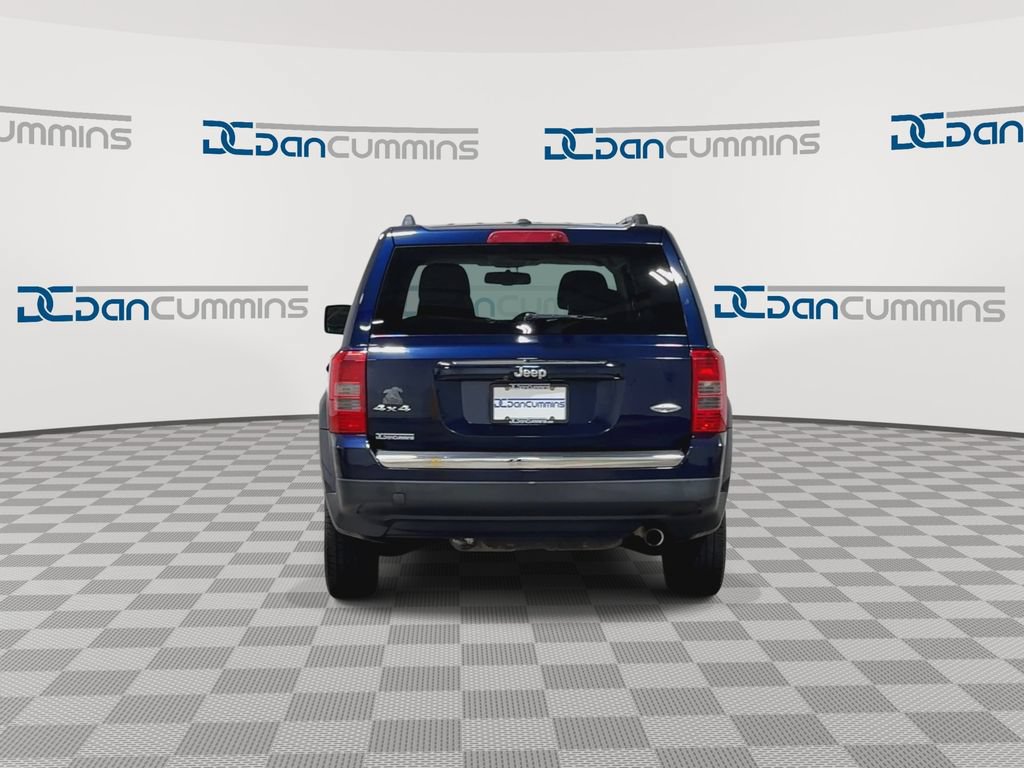 Used 2016 Jeep Patriot High Altitude AWD/4WD image 7