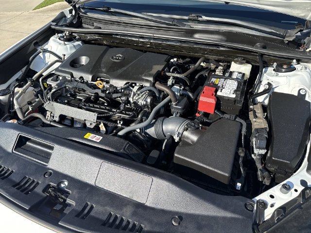 Used 2023 Toyota Camry SE FWD image 19