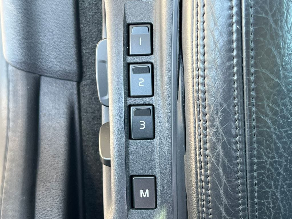 Used 2014 Volvo XC60 T6 AWD/4WD image 12