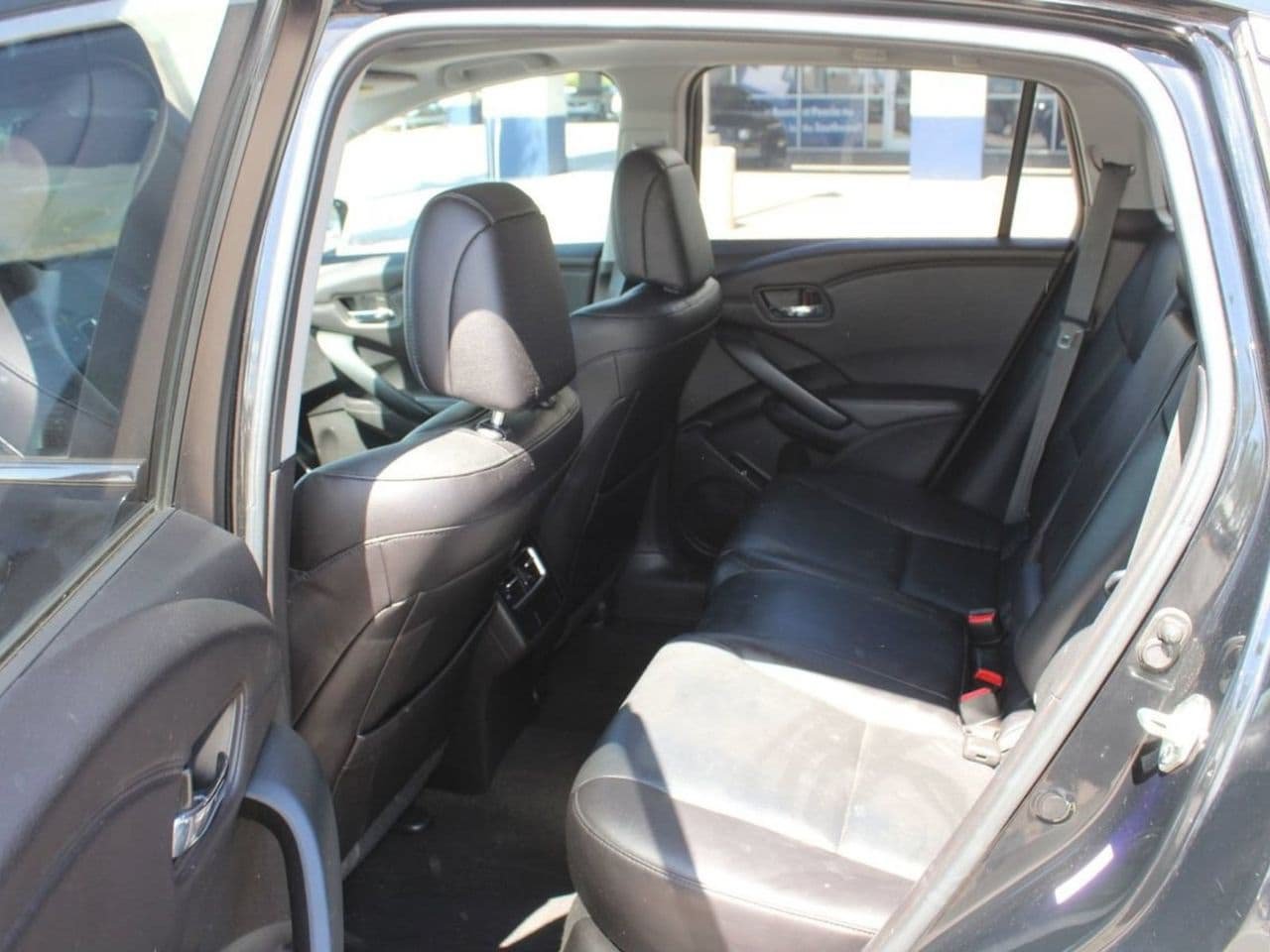 Used 2018 Acura RDX w/ Technology Package FWD image 13