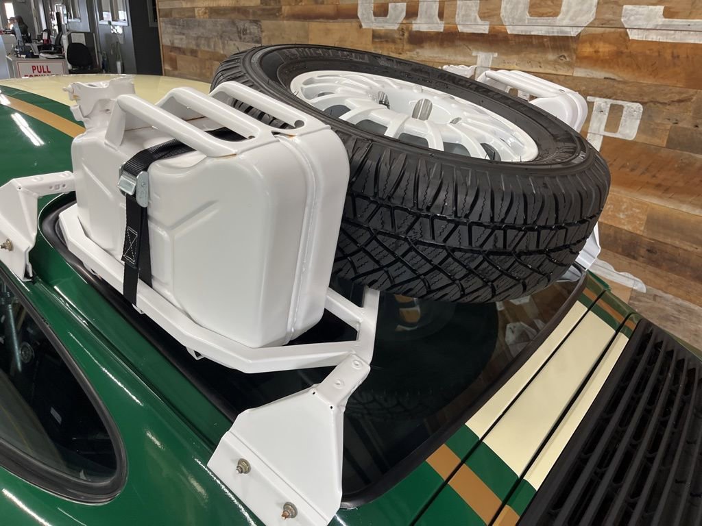 Used 1995 Porsche 911 Carrera 4 image 21