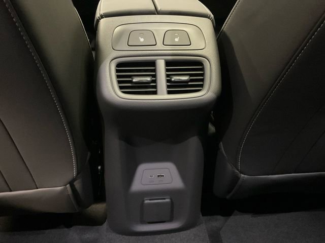 New 2025 Buick Envision Avenir image 20