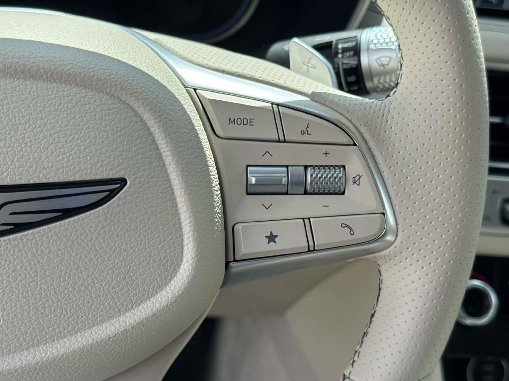 Used 2026 Genesis G70 2.5T Prestige RWD image 26