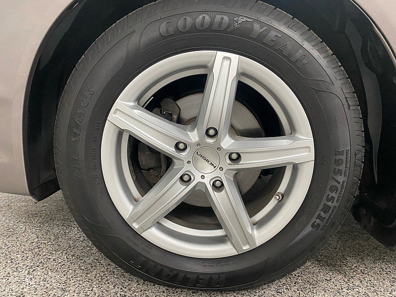 Used 2012 Honda Civic LX image 23