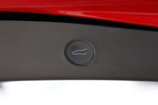 Used 2022 Tesla Model 3 Standard Range RWD image 38