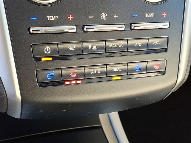 Used 2019 Lincoln MKC Reserve image 12