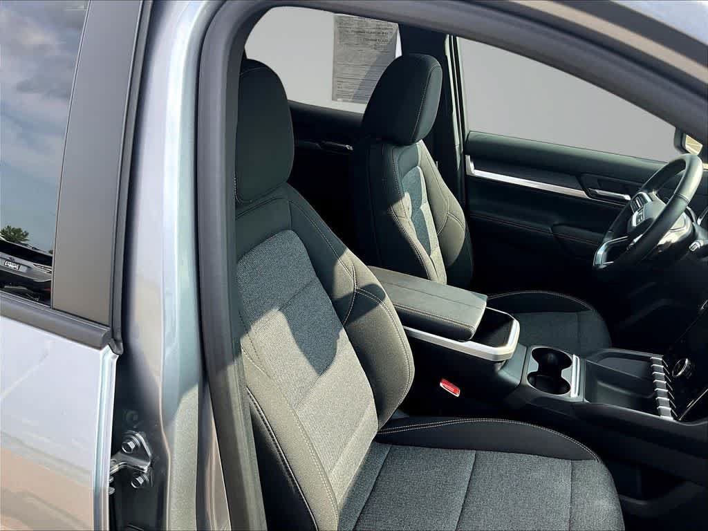 Used 2025 GMC Terrain Elevation AWD/4WD image 31