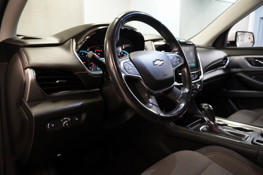 Used 2019 Chevrolet Traverse LT image 7