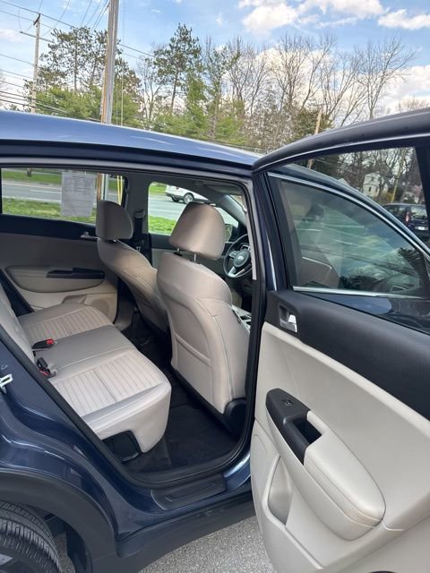 Used 2020 Kia Sportage LX w/ LX Popular Package image 19