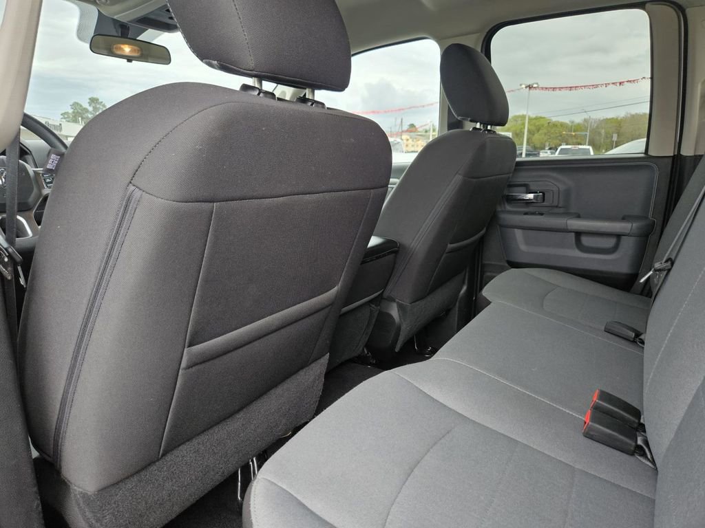 Used 2024 RAM 1500 Classic SLT image 28