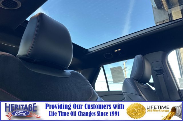 New 2026 Ford Explorer ST w/ Sun And Sound Package image 18