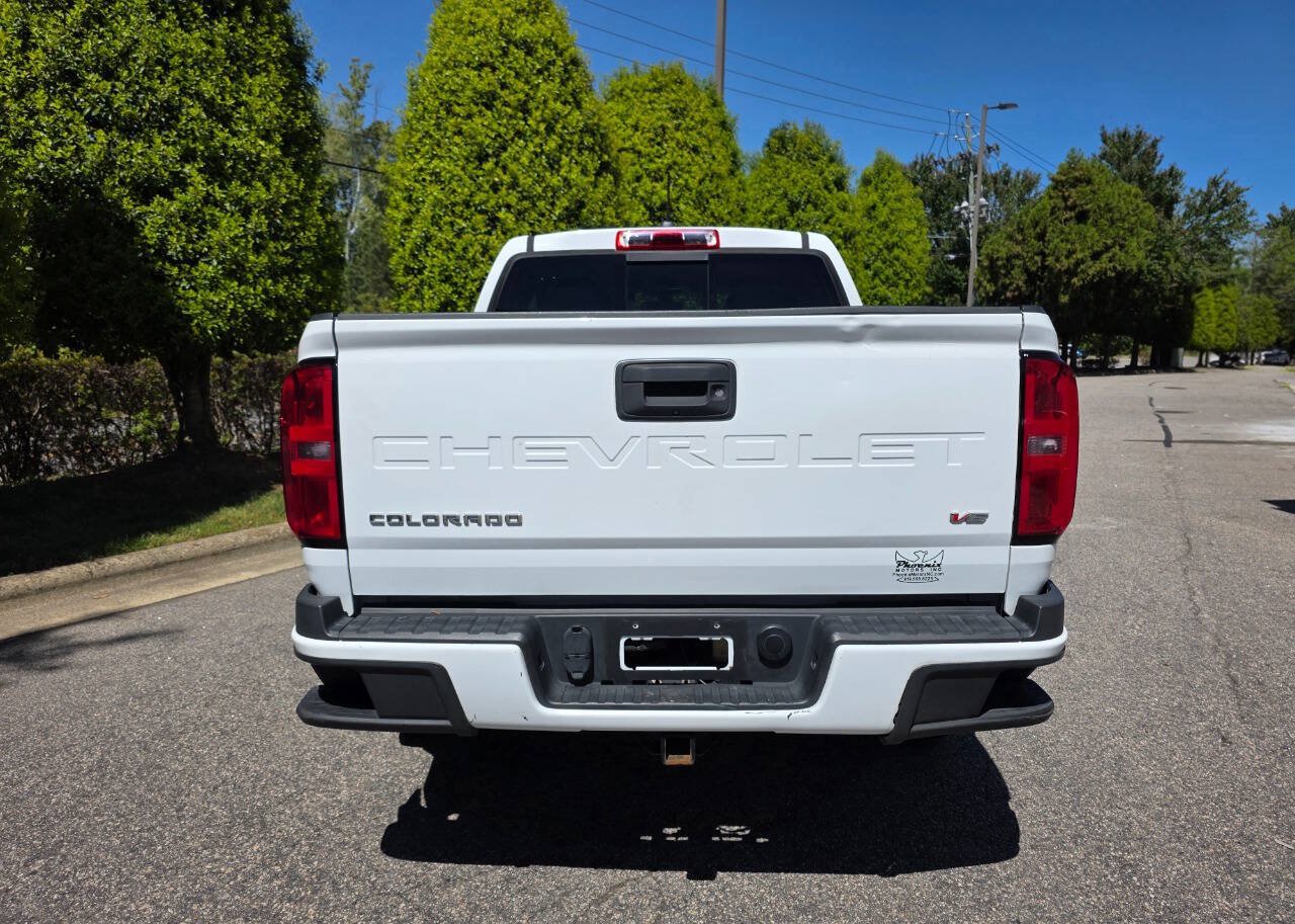 Used 2021 Chevrolet Colorado LT w/ LT Convenience Package AWD/4WD image 4