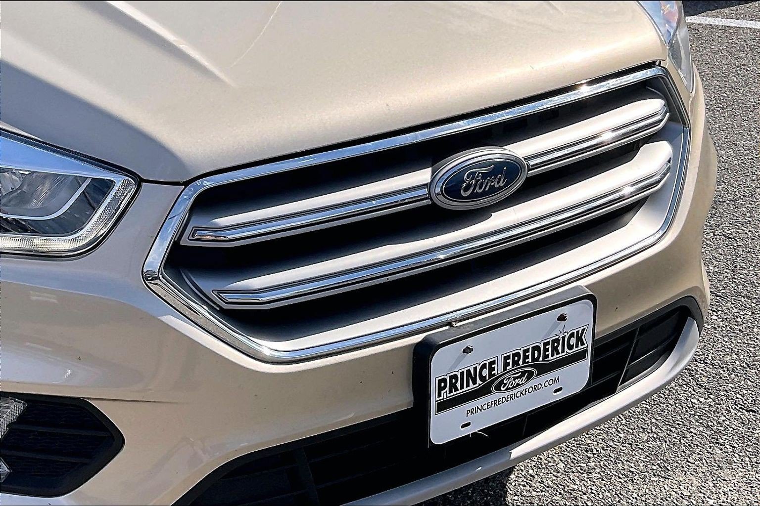 Certified 2017 Ford Escape Titanium AWD/4WD image 28