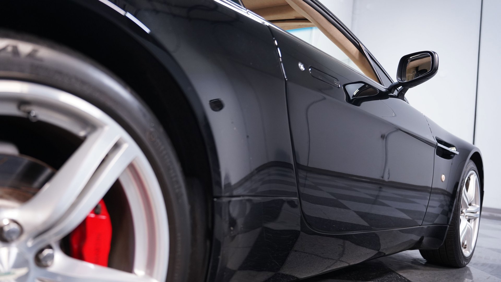 Used 2009 Aston Martin V8 Vantage V8 image 22