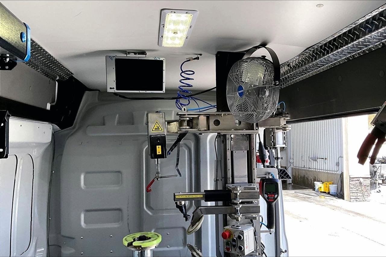 Used 2022 Ford Transit 350 148 High Roof Extended AWD w/ Load Area Protection Package image 39