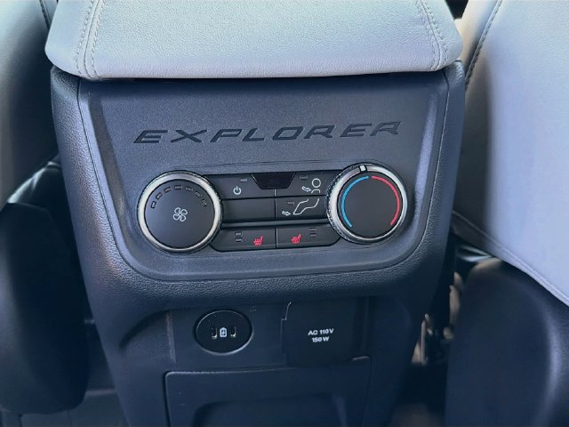 New 2027 Ford Explorer Platinum w/ 3.0L Ultimate Package AWD/4WD image 26
