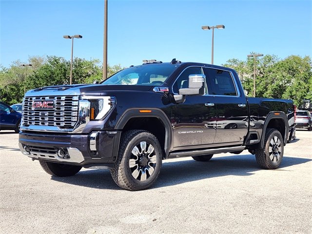 New 2025 GMC Sierra 3500 Denali w/ Denali Reserve Package image 3