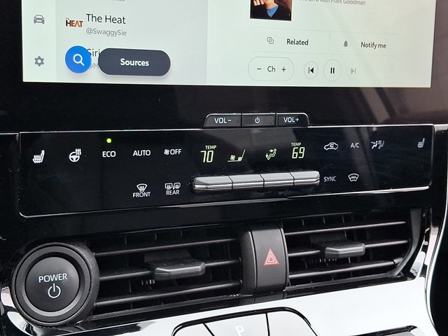 Used 2024 Toyota bZ4X XLE w/ Weather Package image 16